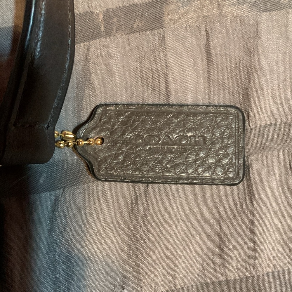 Coach Signature Beige Crossbody Bag - Picture 4 of 6